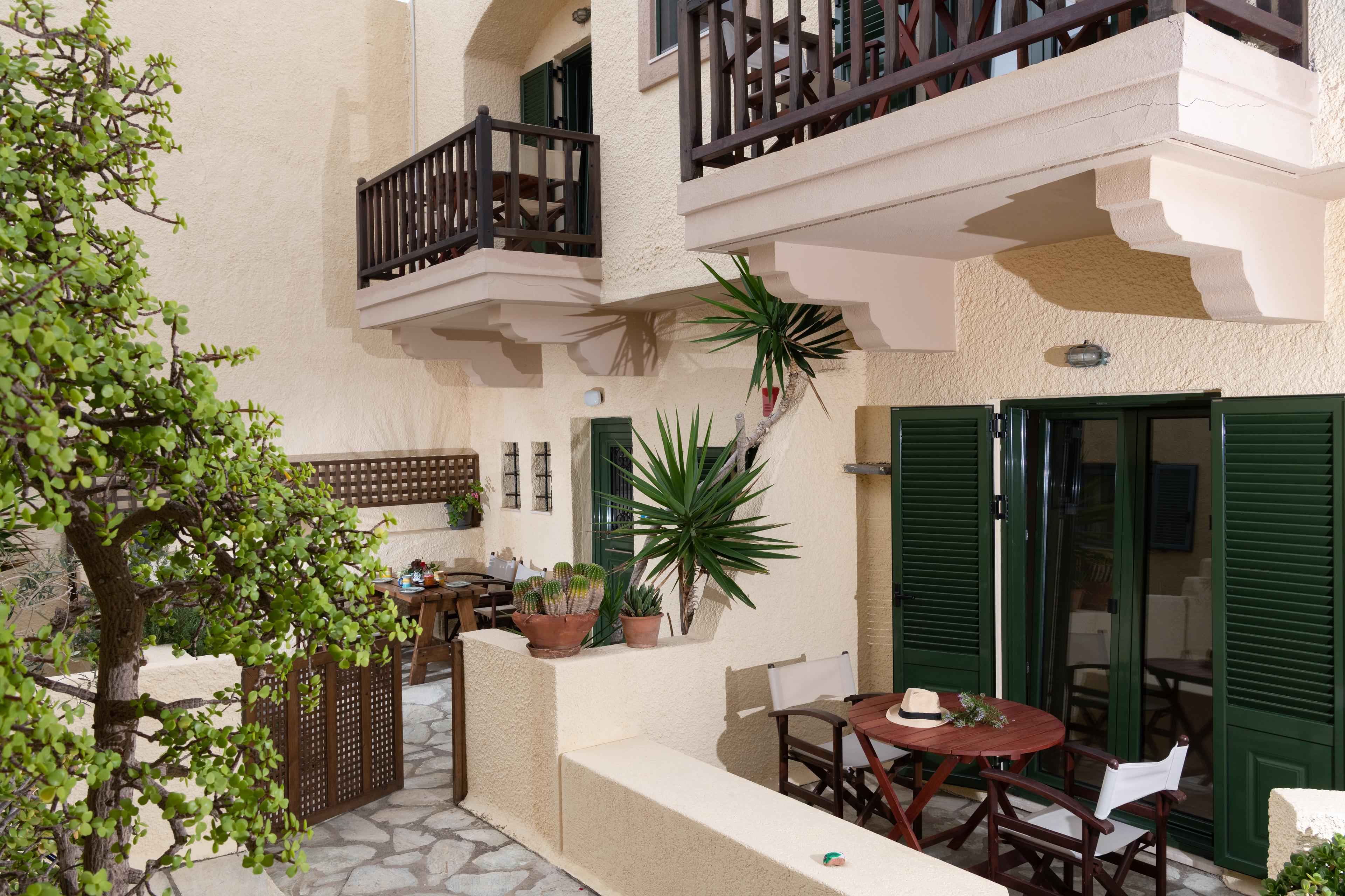 Porto Sisi Hotel Apartments Exterior photo